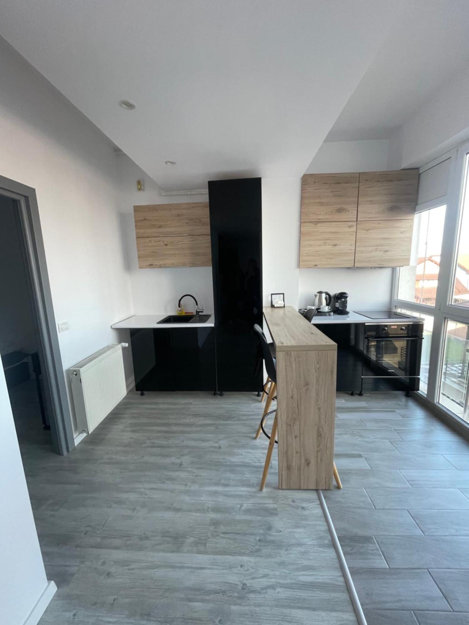 Marisah Residence #2 Otopeni Bagian luar foto